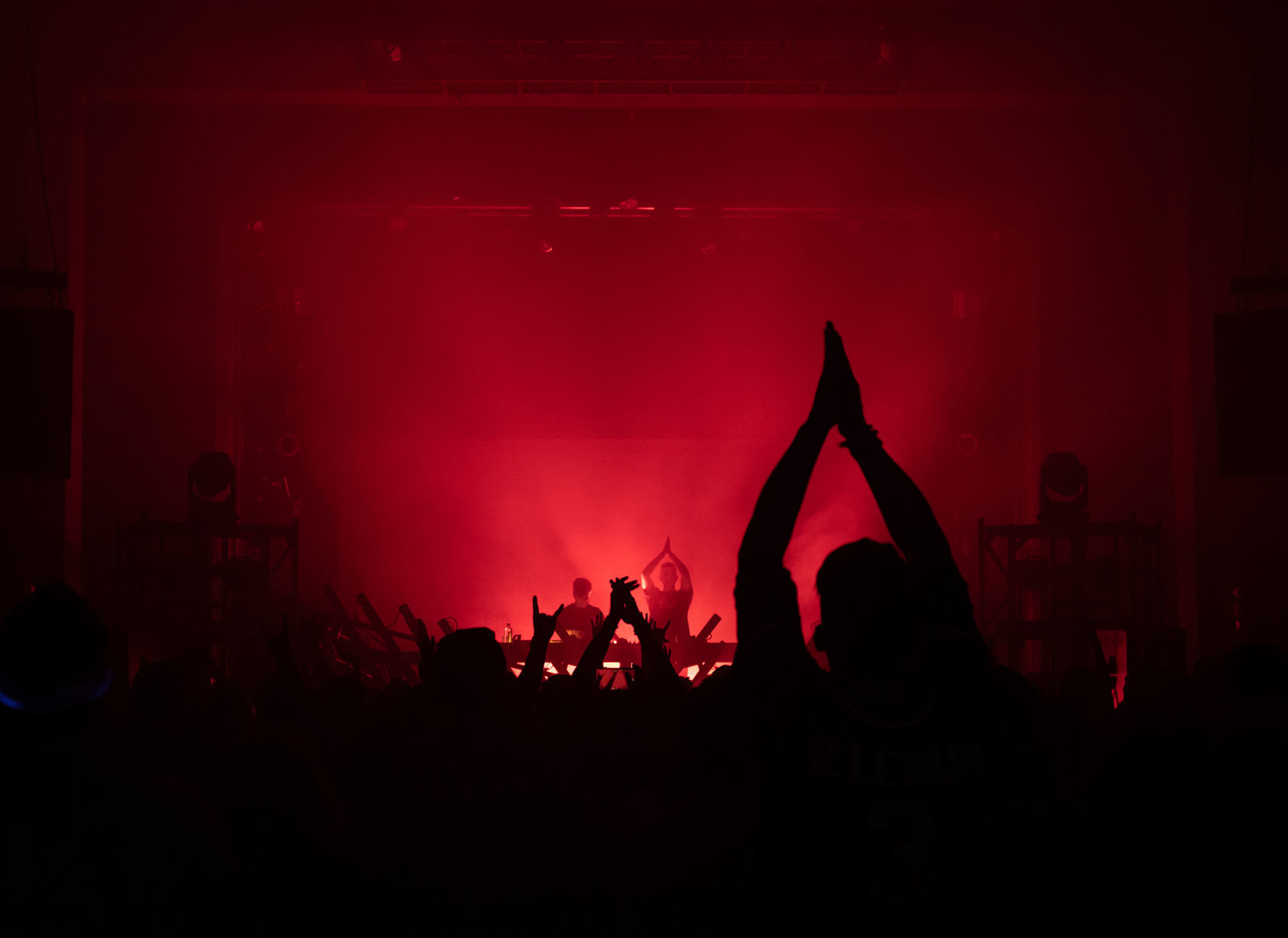 Clapping To The Beat